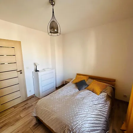 Apartament Neustettin-polna 아파트